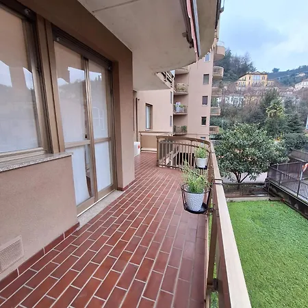 The Sunrise - Central In With Balcony *